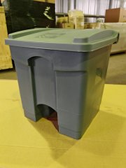 Контейнер для мусора Cambro WBFC30LBASE (30л, с крышкой)